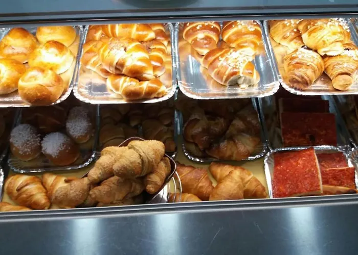 Miris Home Fast And Comfortable With Self Check In 8 Minutes Walk Near Naples Airport